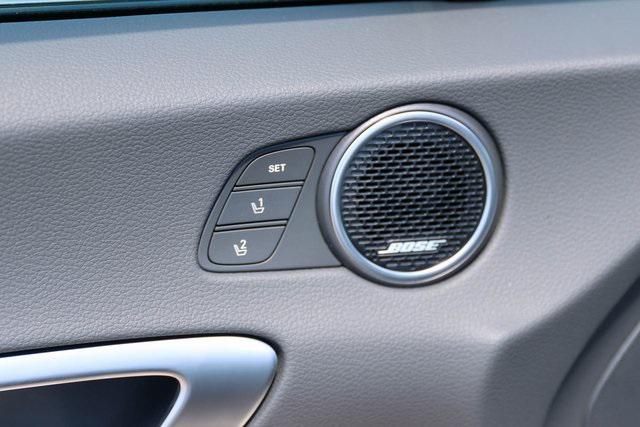 New 2025 Gray Hyundai Limited image 10