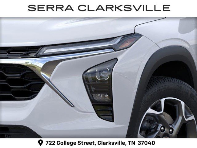 2025 Chevrolet Trax LT photo 8
