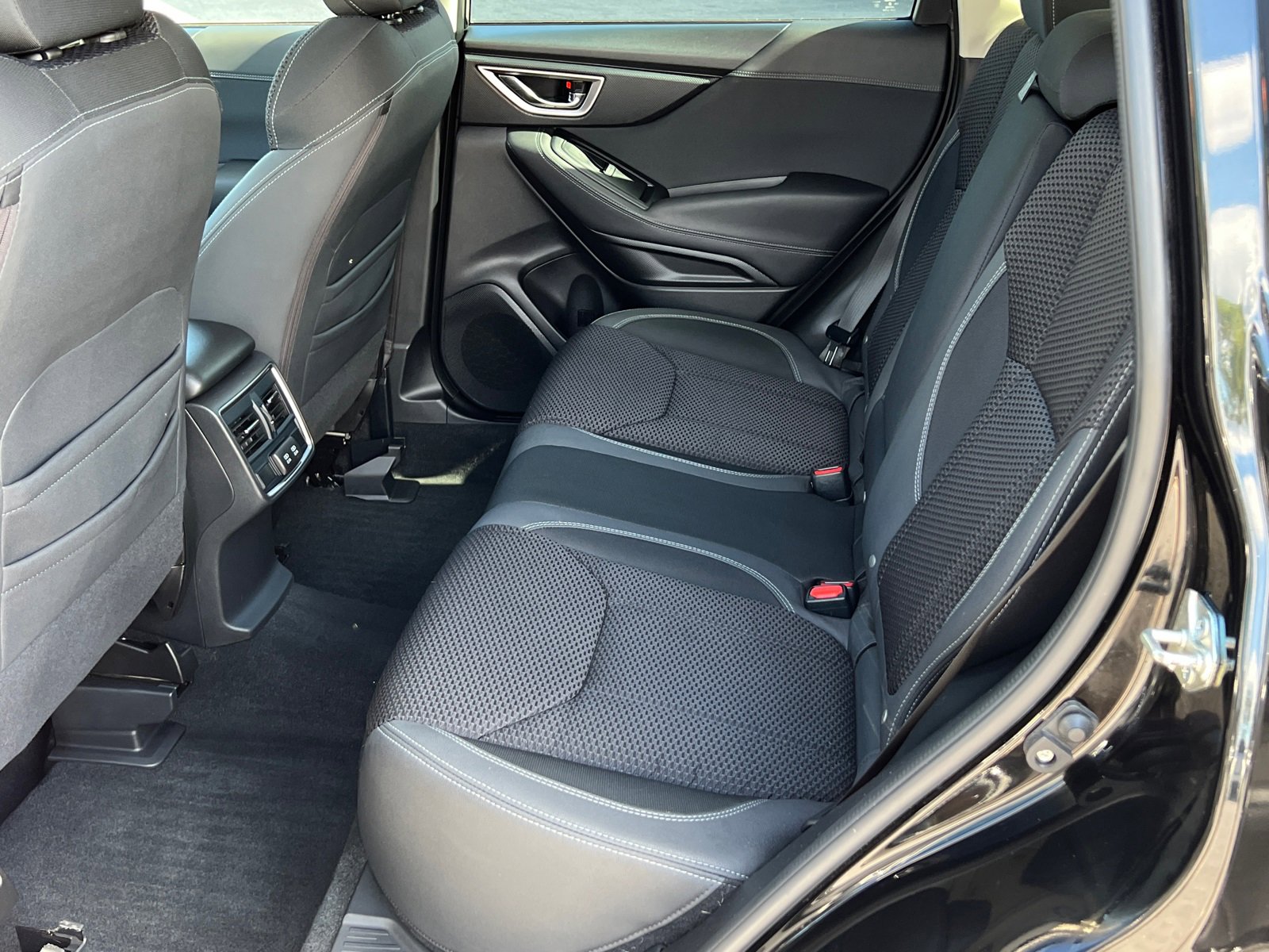 2021 Subaru Forester Premium photo 17