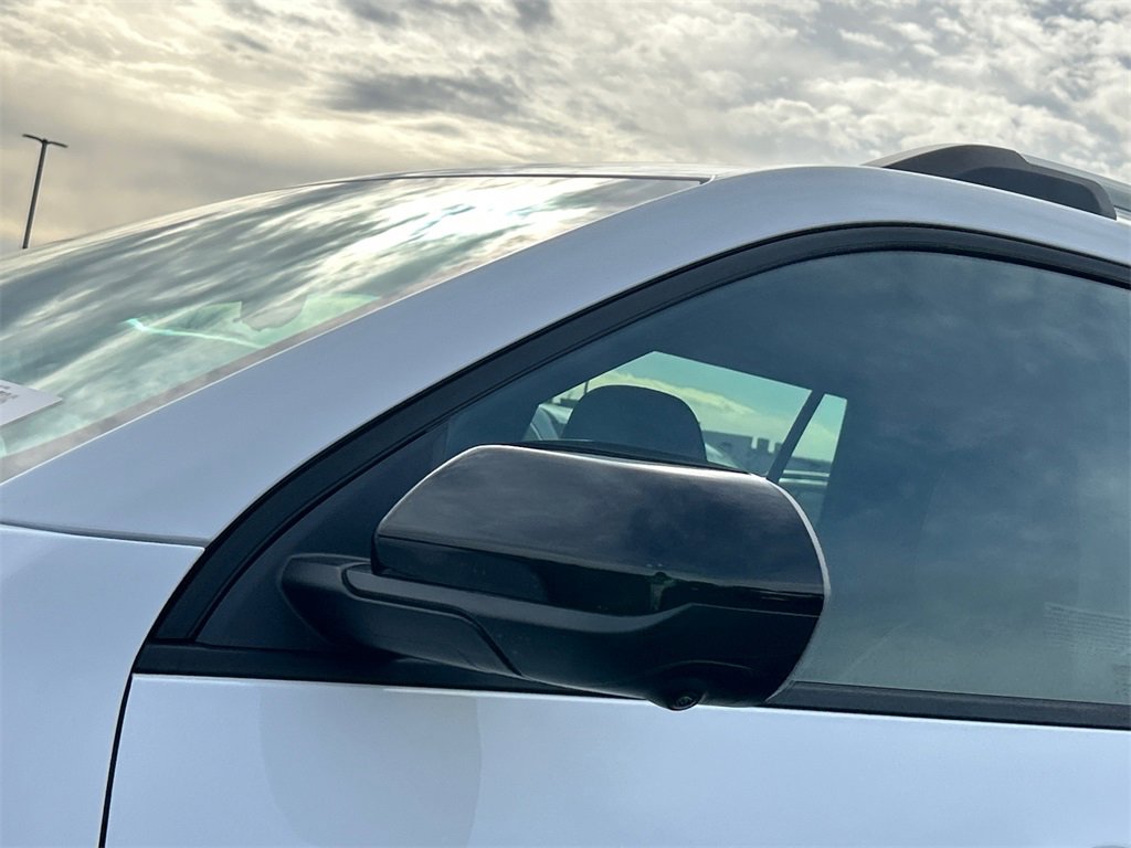 2026 GMC TERRAIN - Image 11