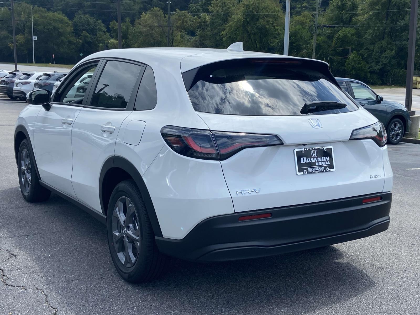 2026 Honda HR-V LX 2WD photo 3