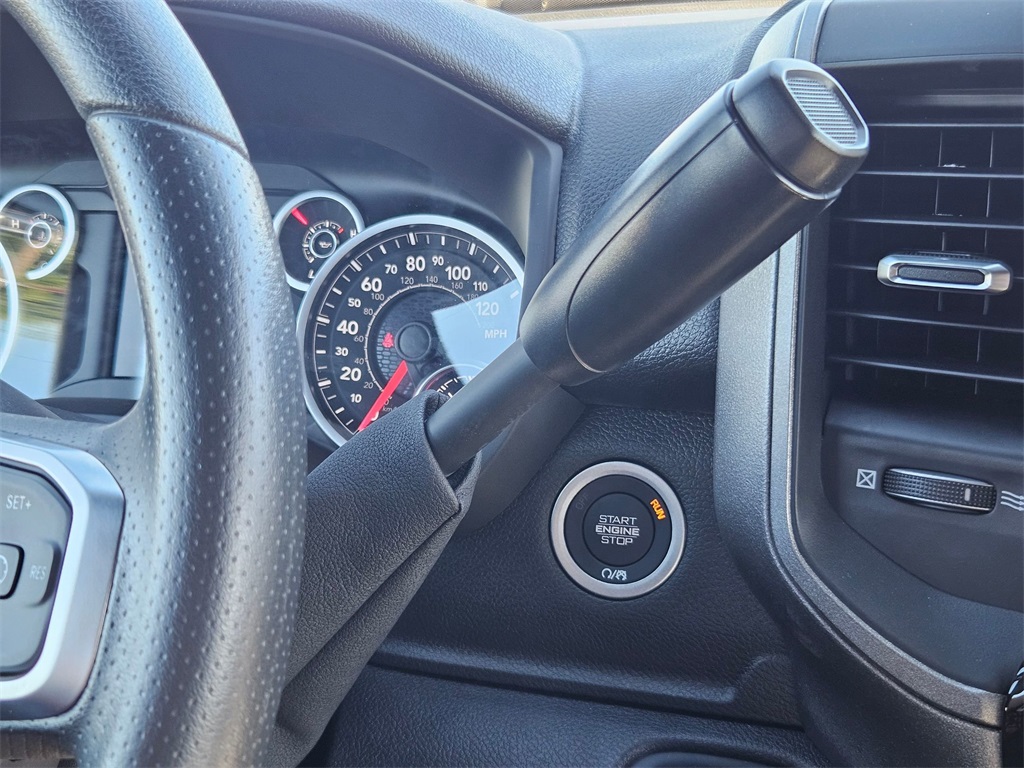 2025 Ram 3500 Tradesman photo 18