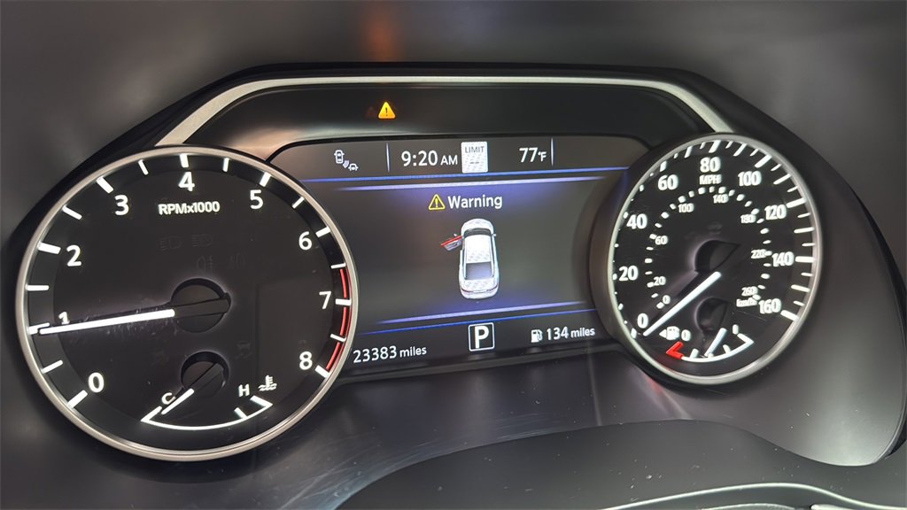 2023 Nissan Maxima Platinum photo 9