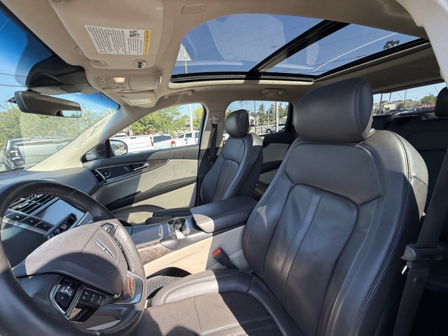 2019 Lincoln Nautilus Reserve photo 8