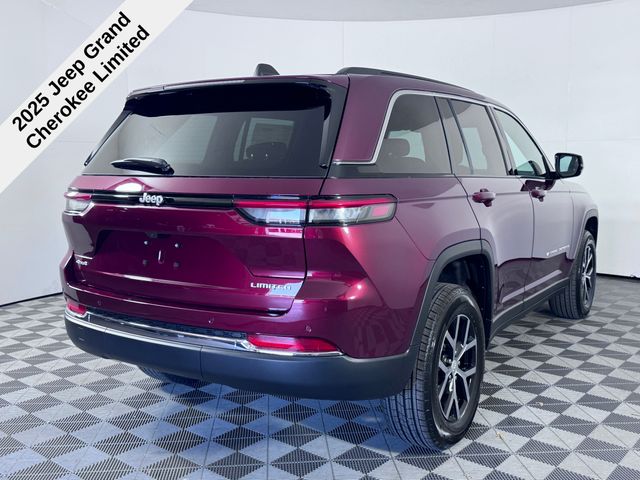 2025 Jeep Grand Cherokee Limited photo 6
