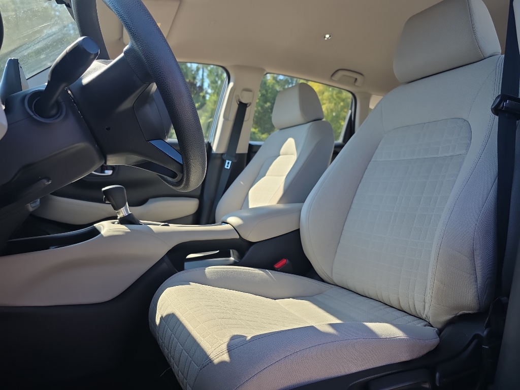 2023 Honda HR-V LX photo 14