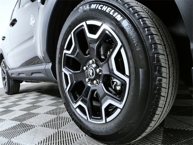 Used 2025 Ford Bronco Sport Outer Banks with VIN 3FMCR9CN2SRE69099 for sale in Apple Valley, Minnesota