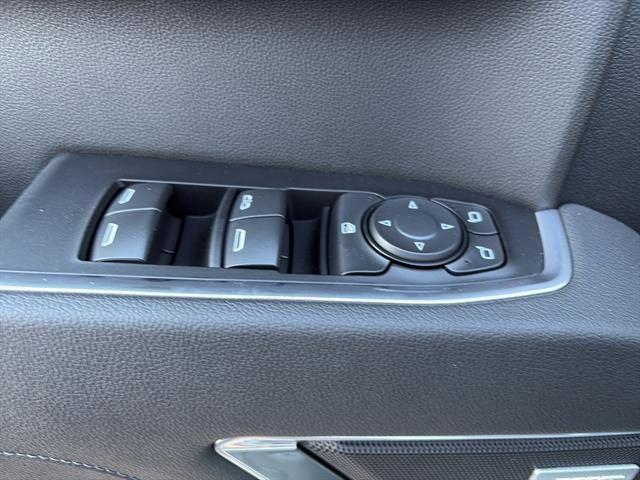 2026 Chevrolet Silverado 1500 RST photo 14