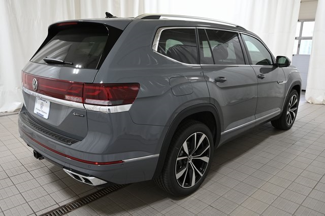 2025 Volkswagen Atlas SEL Premium R-Line photo 4