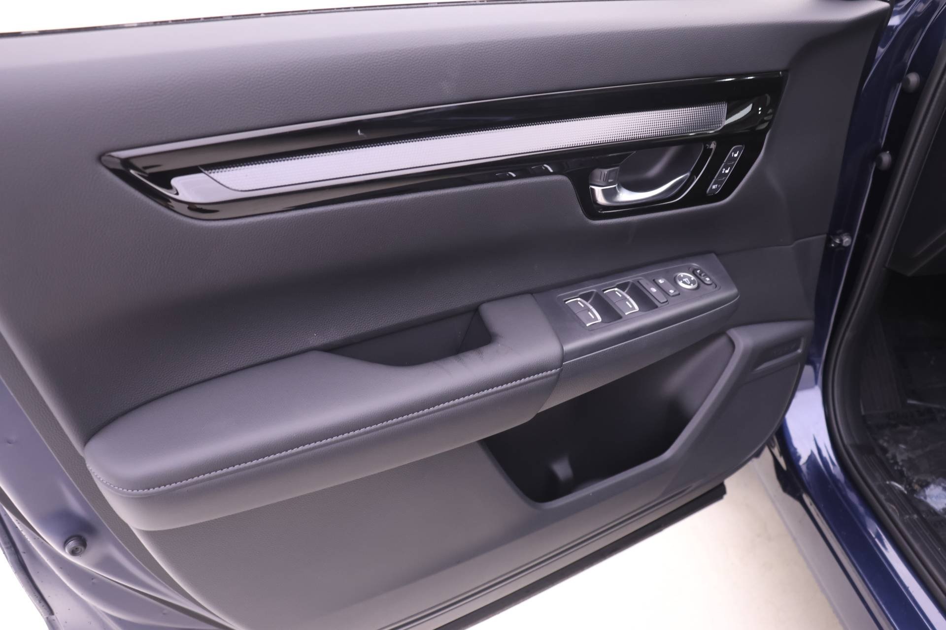 2026 Honda CR-V EX-L photo 6
