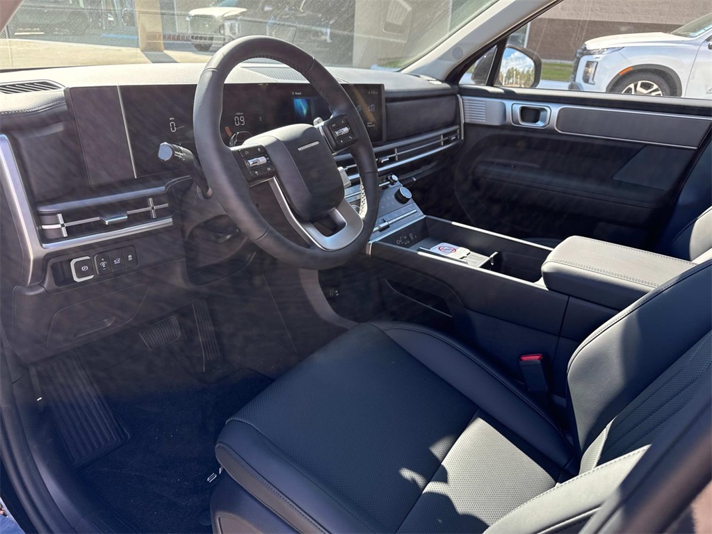 2025 Hyundai Santa Fe SEL photo 8