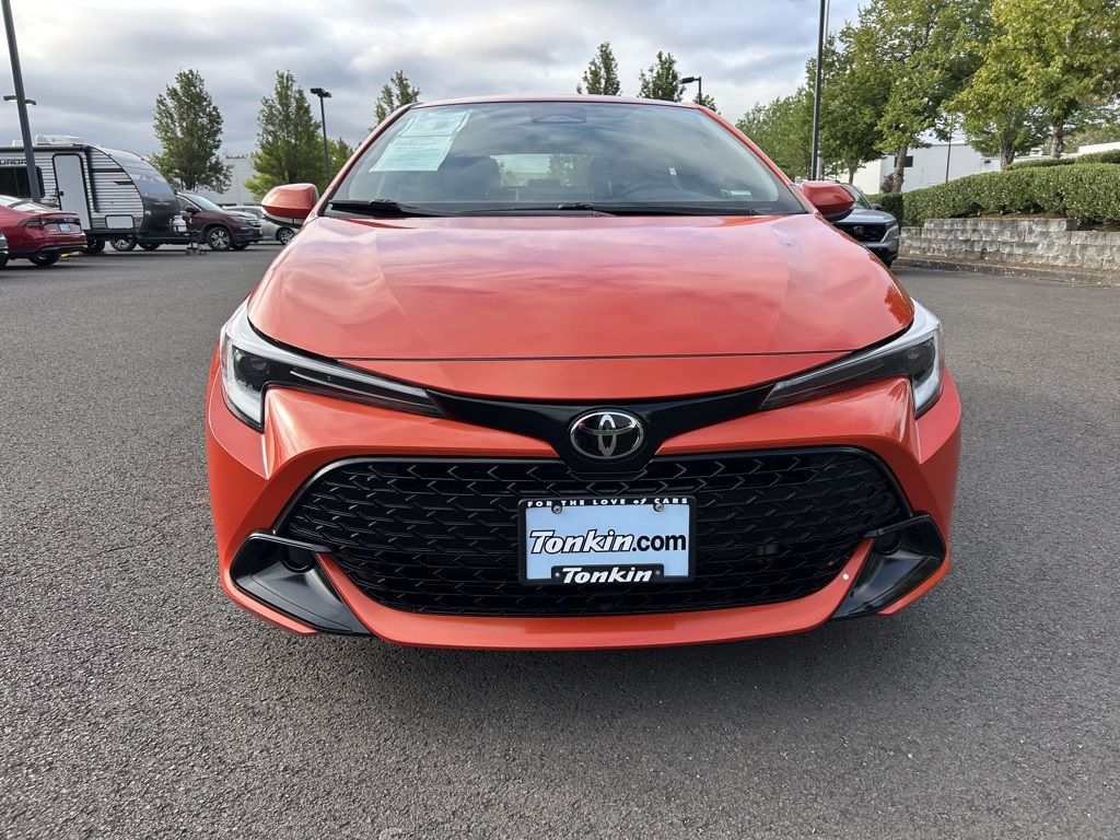 2025 Toyota Corolla SE photo 2