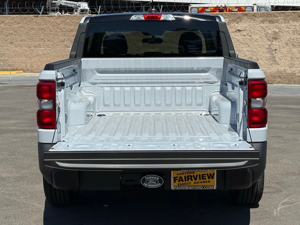2025 Ford Maverick XLT photo 17