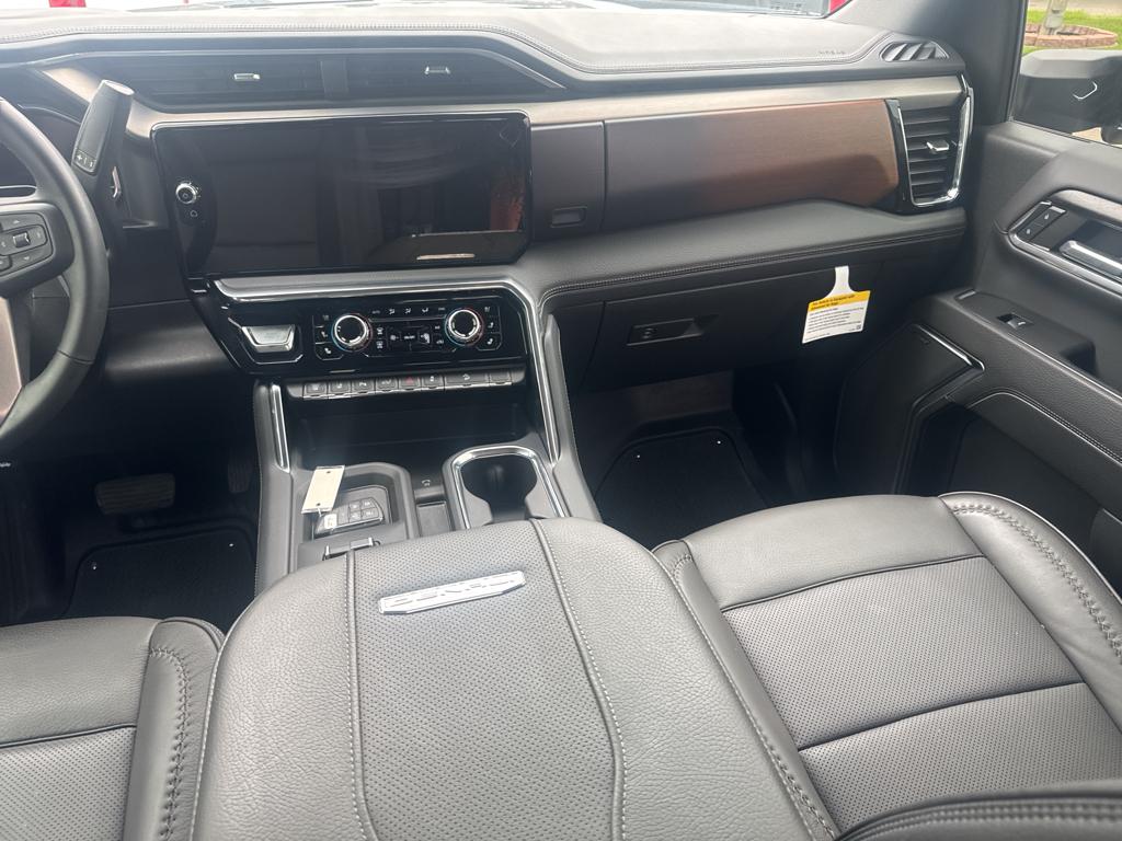 2024 Gmc Sierra 2500 Denali photo 21