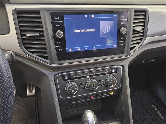 2021 Volkswagen Atlas V6 SE Technology R-Line photo 22