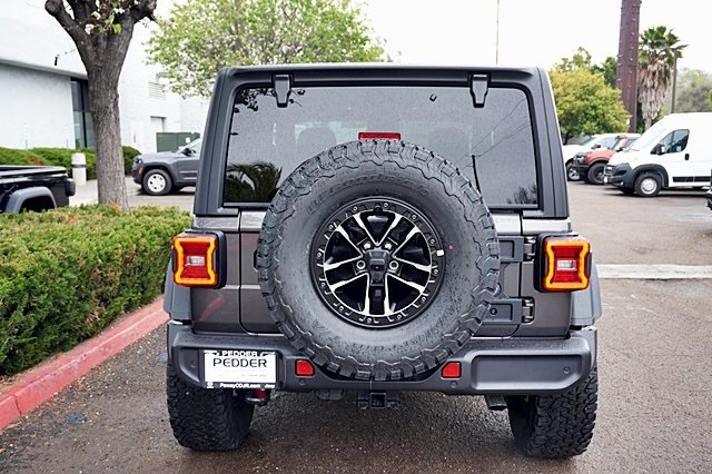 New 2025 Black Clear-Coat Exterior Paint Jeep Rubicon image 11