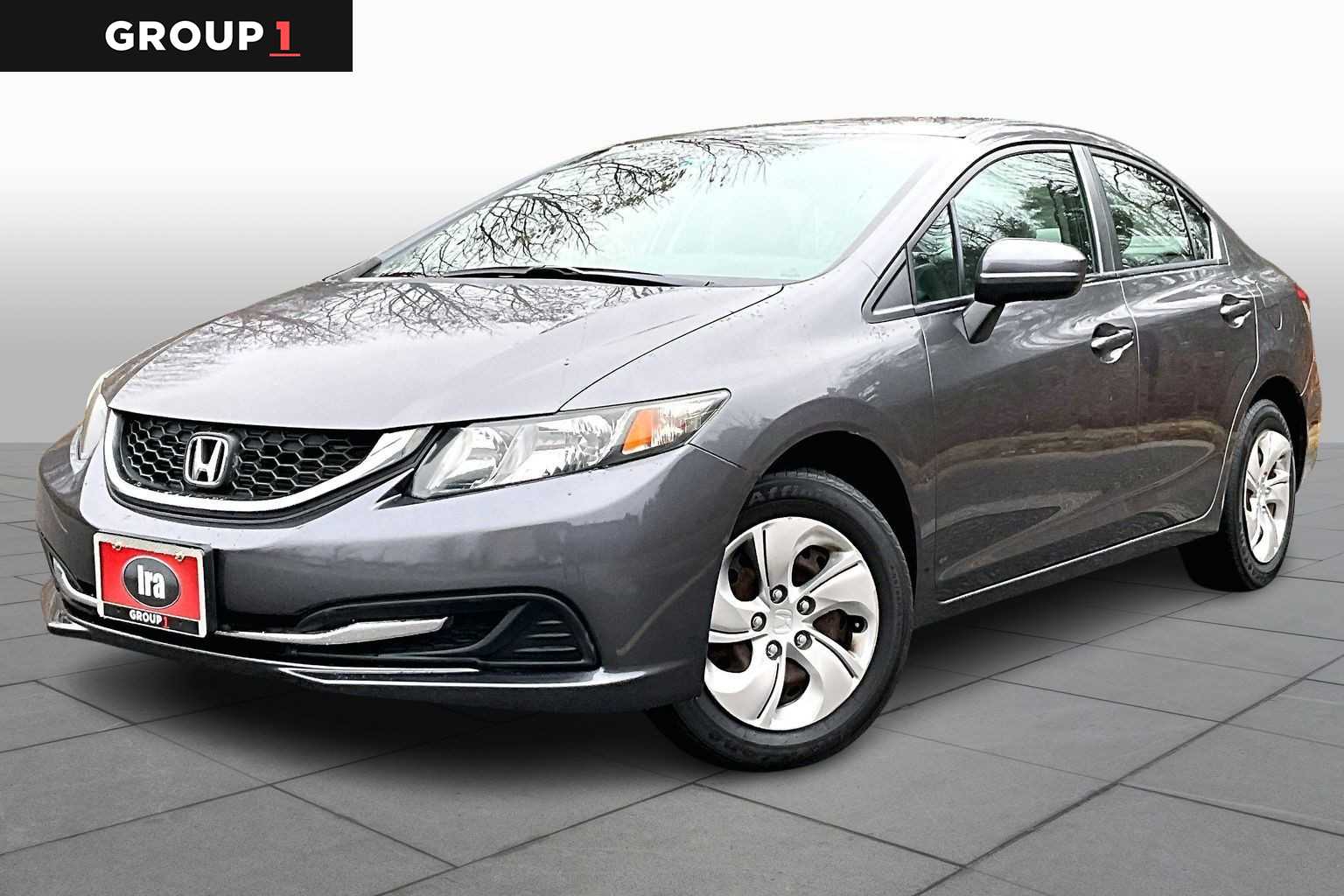 2015 Honda Civic LX's photo