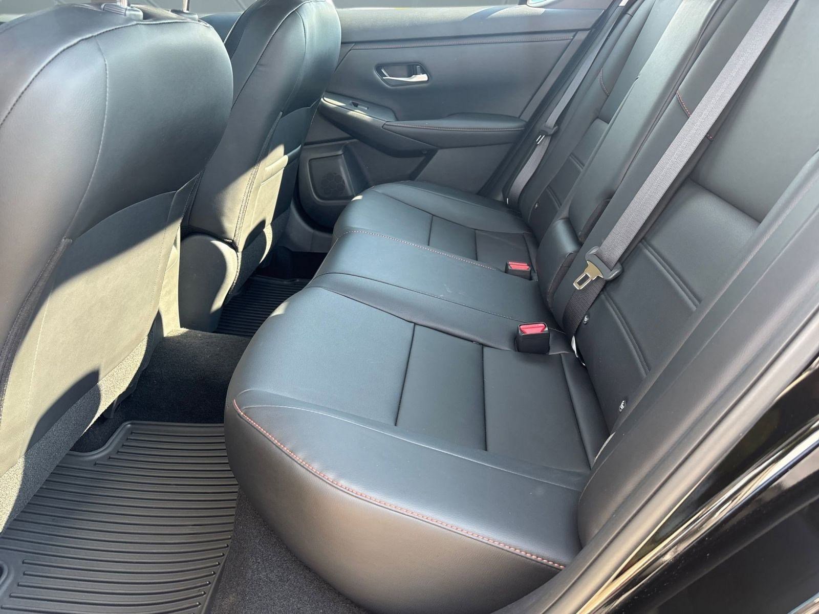 2025 Nissan Sentra SR photo 16
