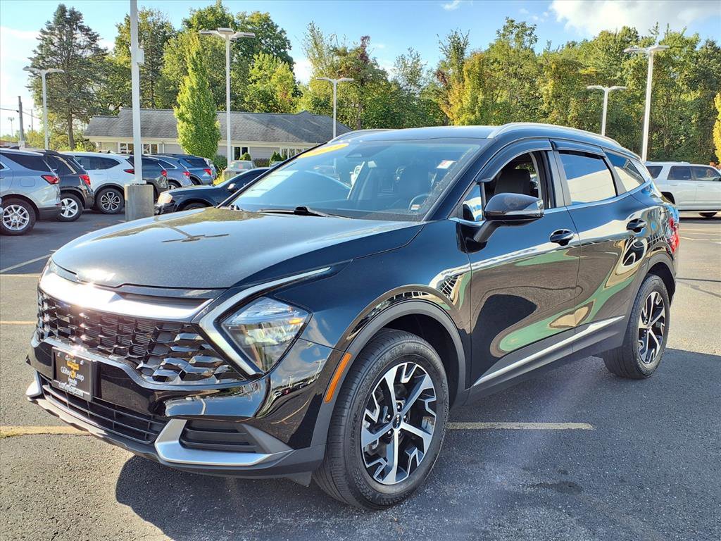 2023 Kia Sportage EX photo 3