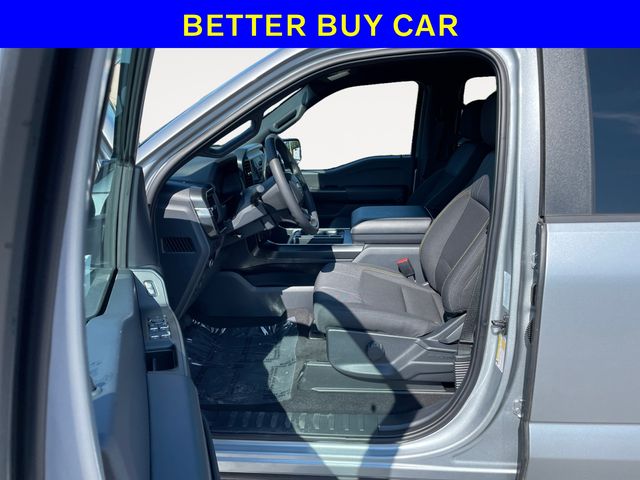 2025 Ford F-150 STX photo 5
