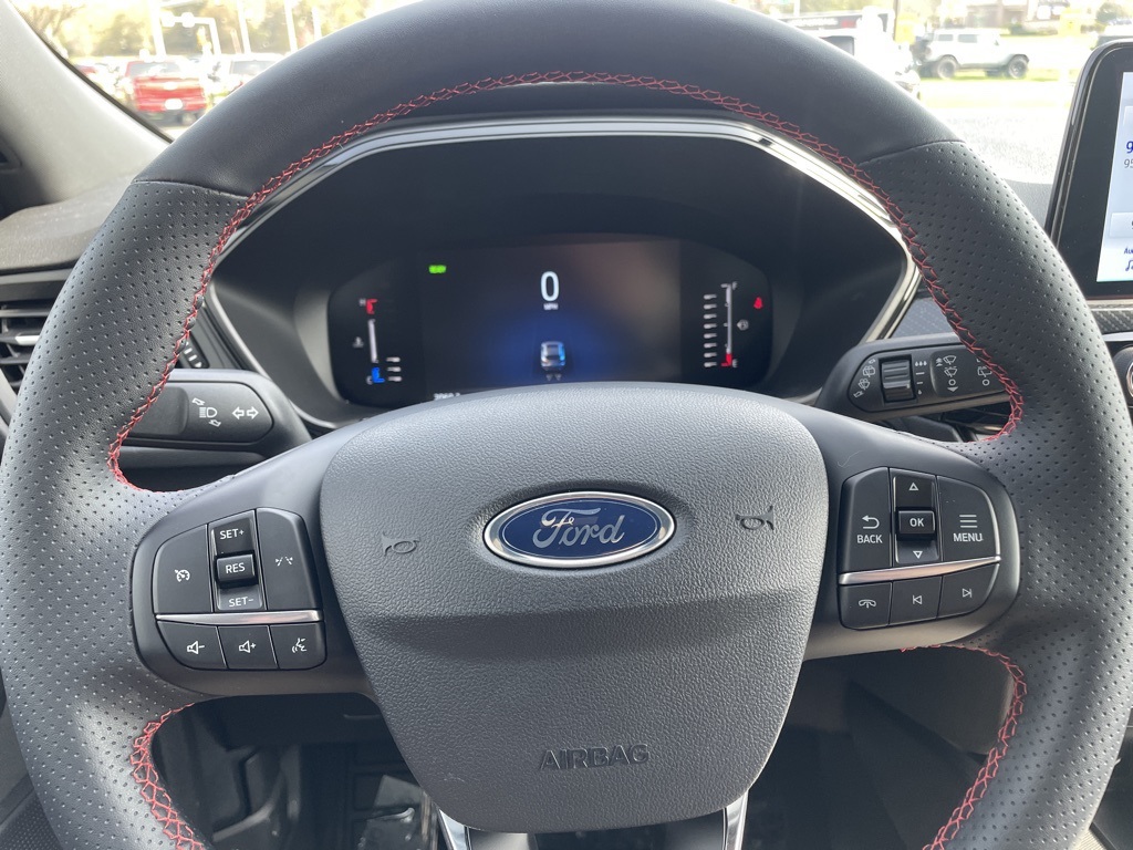 2024 Ford Escape Hybrid ST-Line photo 16