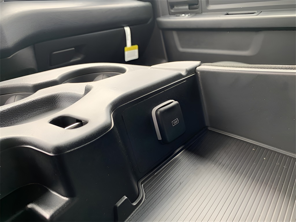 2025 Ram 2500 Tradesman photo 35