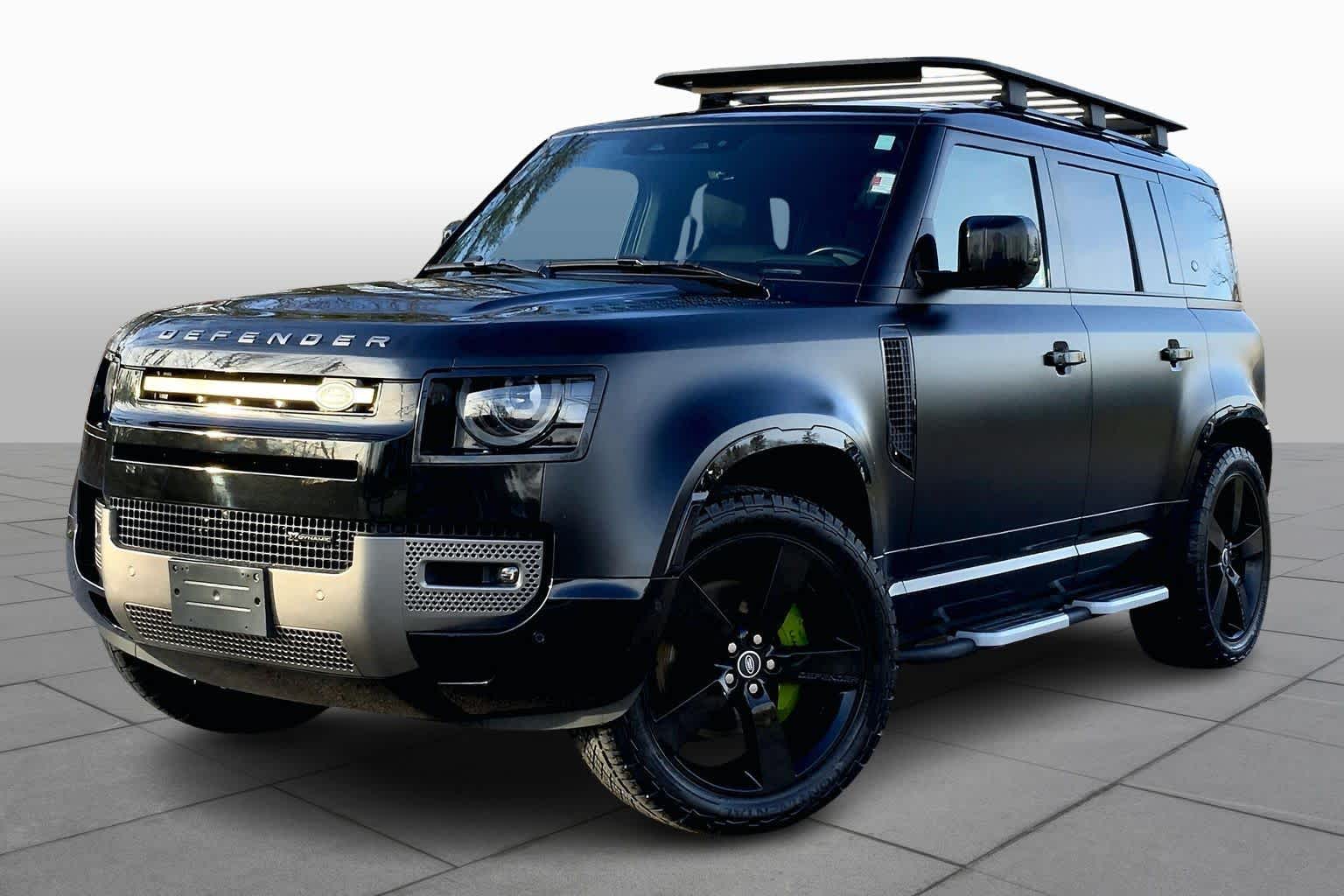 2022 Land Rover Defender X-Dynamic SE's photo