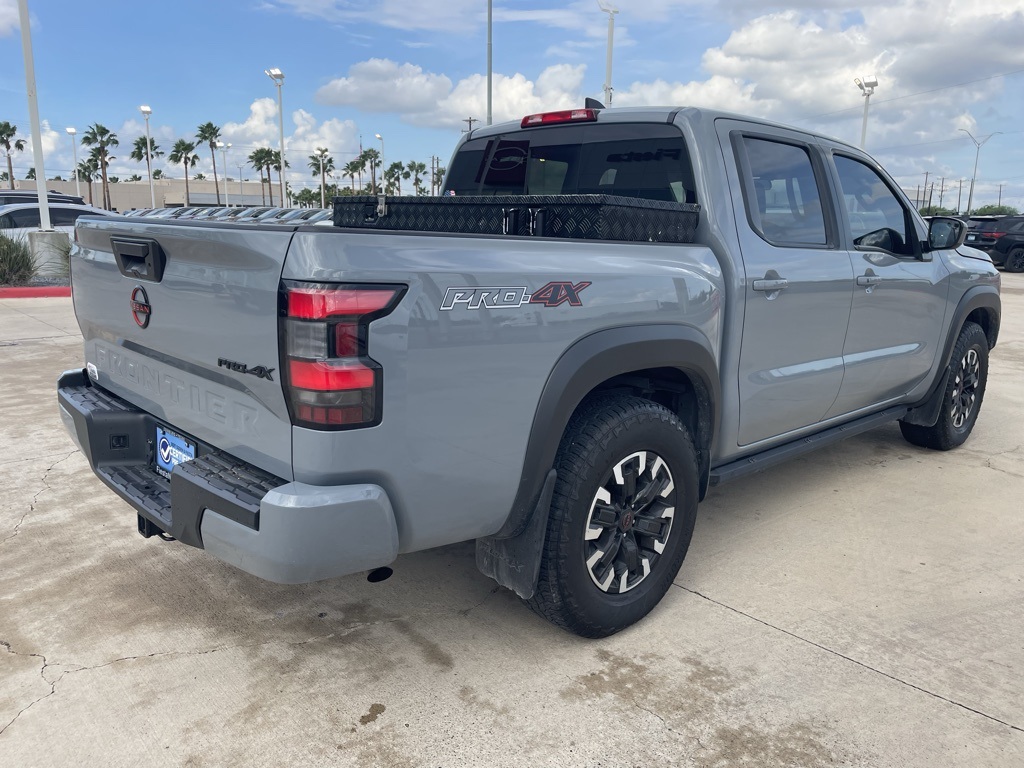 2024 Nissan Frontier PRO-4X photo 3