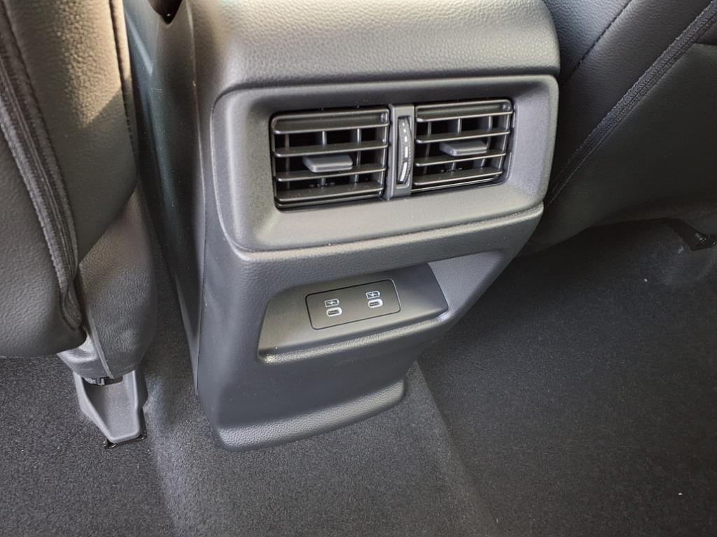 2026 Honda CR-V Hybrid Sport Touring photo 4