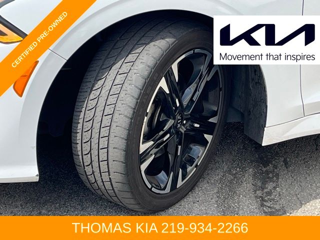 2021 Kia K5 GT-Line photo 3