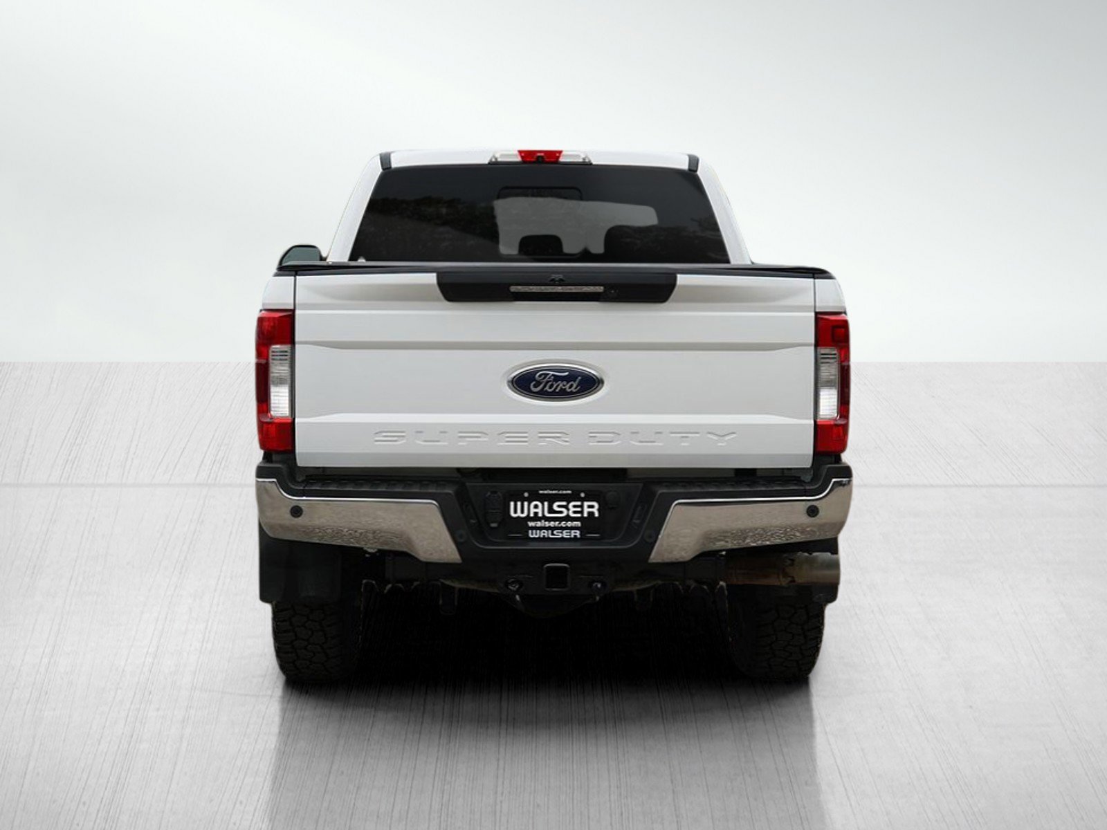 2017 Ford F-350 Lariat photo 4