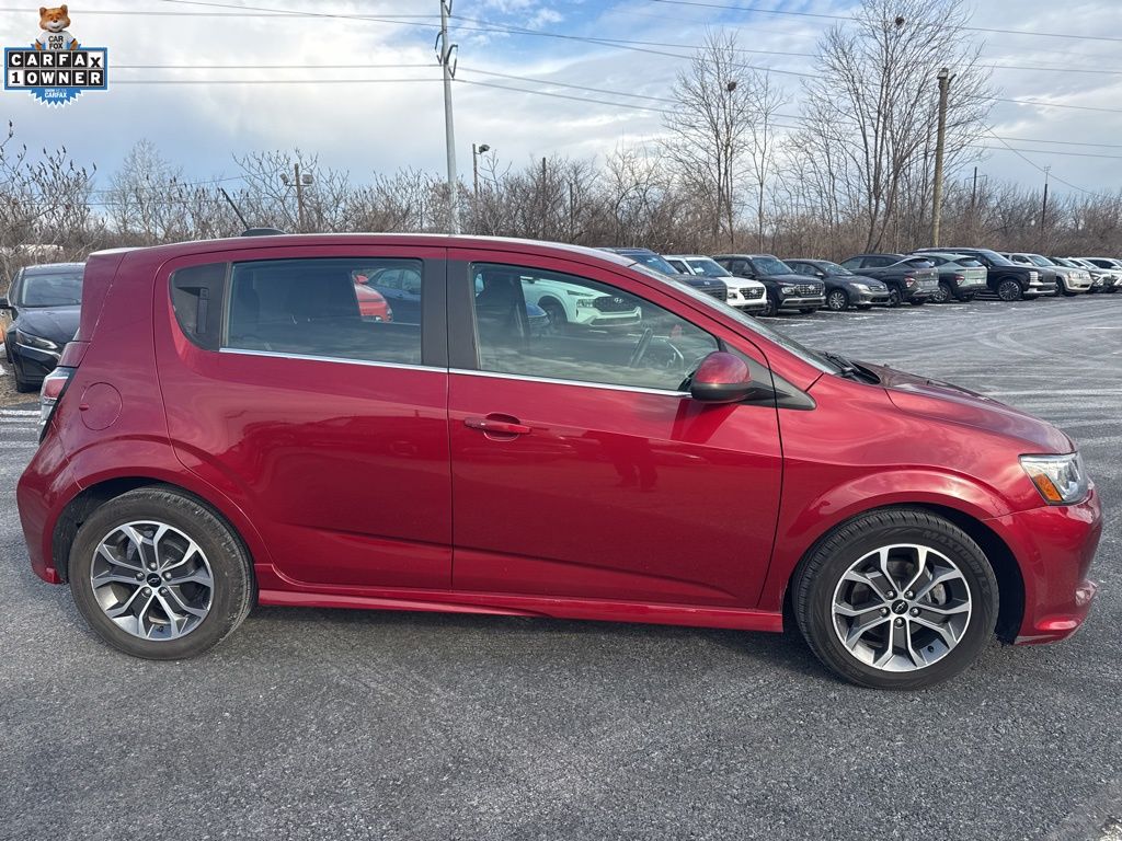 2018 Chevrolet Sonic LT's photo