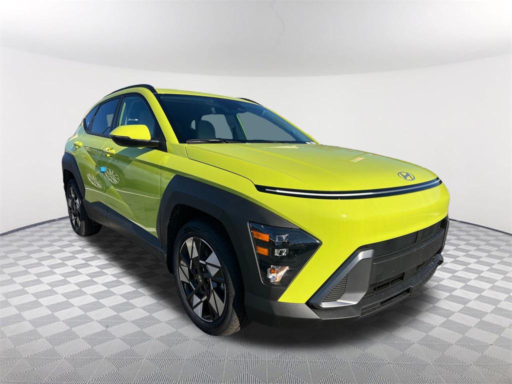 2025 Hyundai Kona SEL photo 3