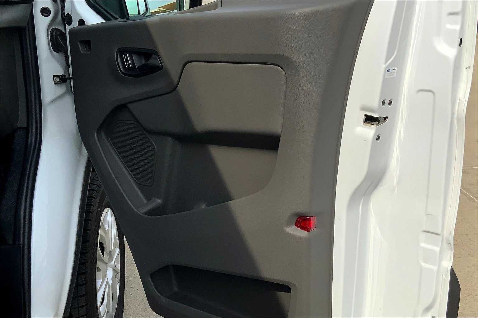 2023 Ford Transit photo 20