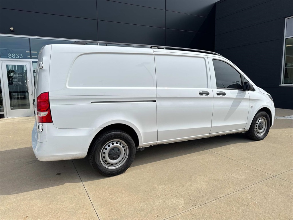 2023 Mercedes Benz Metris Cargo photo 3