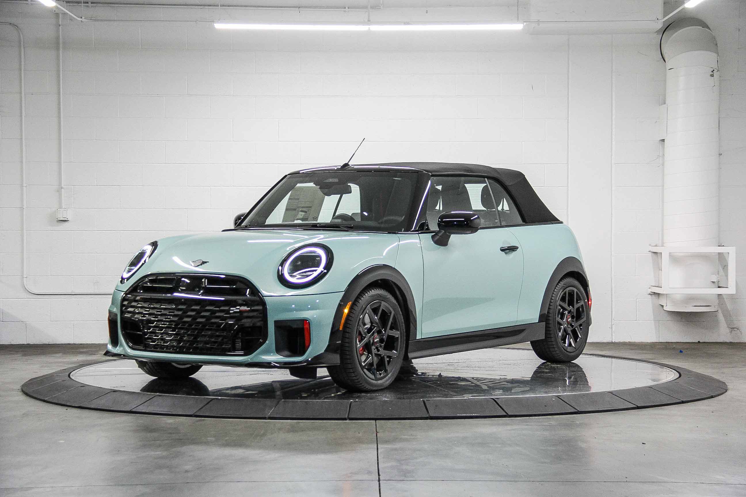 2026 Mini Cooper Convertible John Cooper Works Iconic photo 3