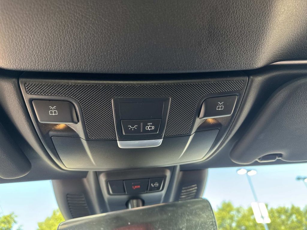 2023 Mercedes Benz C 43 AMG 4MATIC photo 16