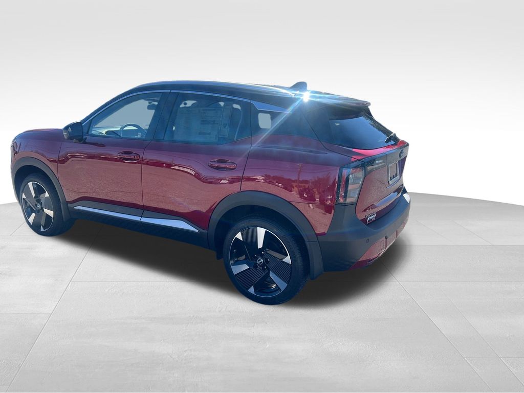 2025 Nissan Kicks SR photo 3
