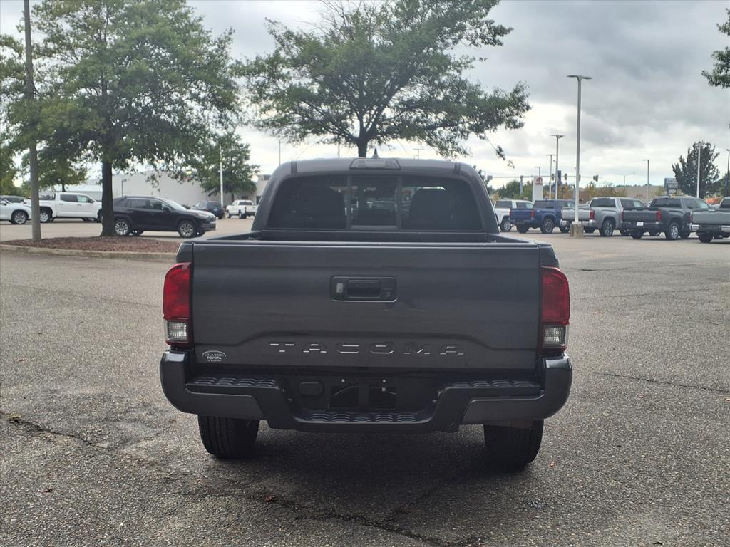 2019 Toyota Tacoma SR photo 7