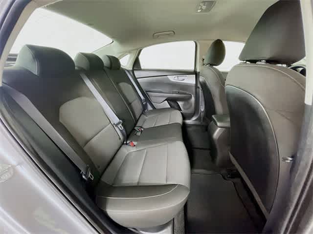 2023 Kia Forte LXS photo 25