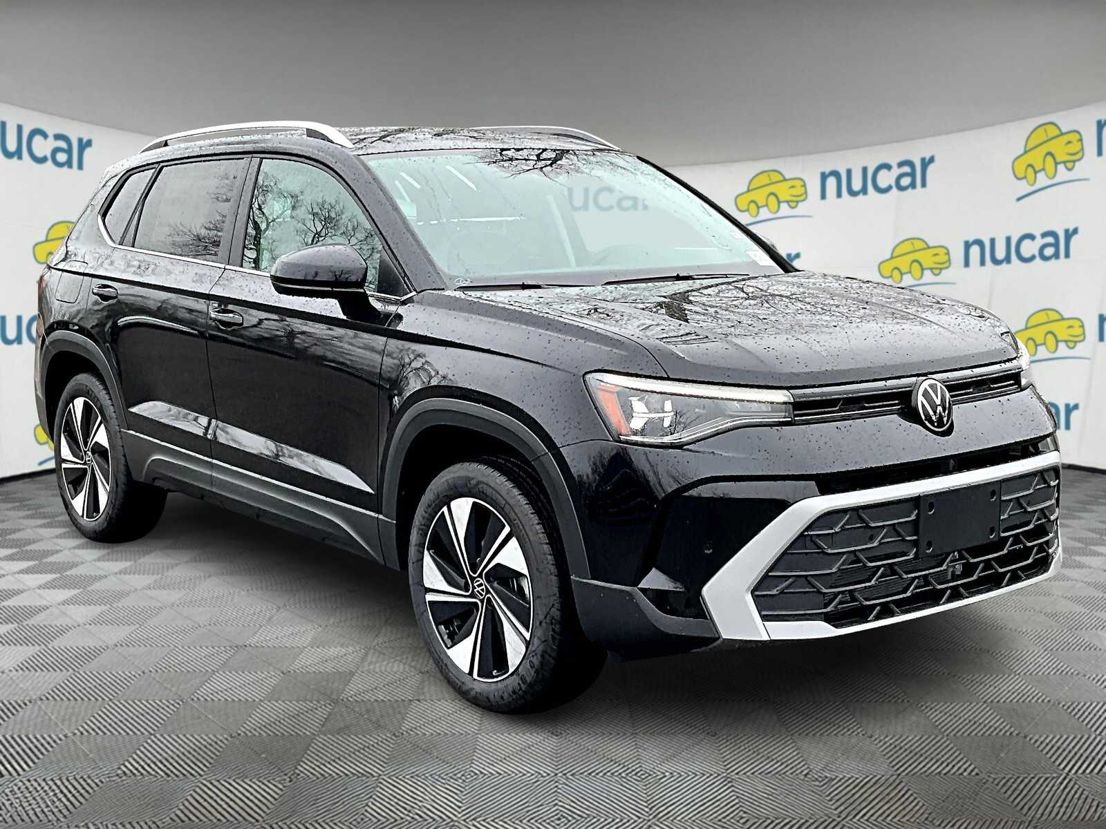 2025 Volkswagen Taos SE's photo