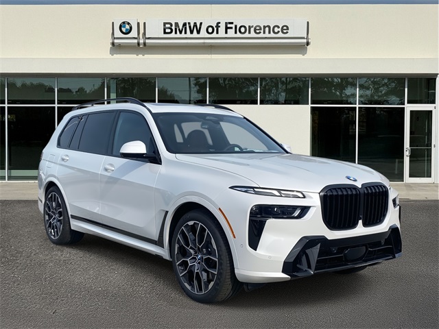 2026 BMW X7 Base's photo