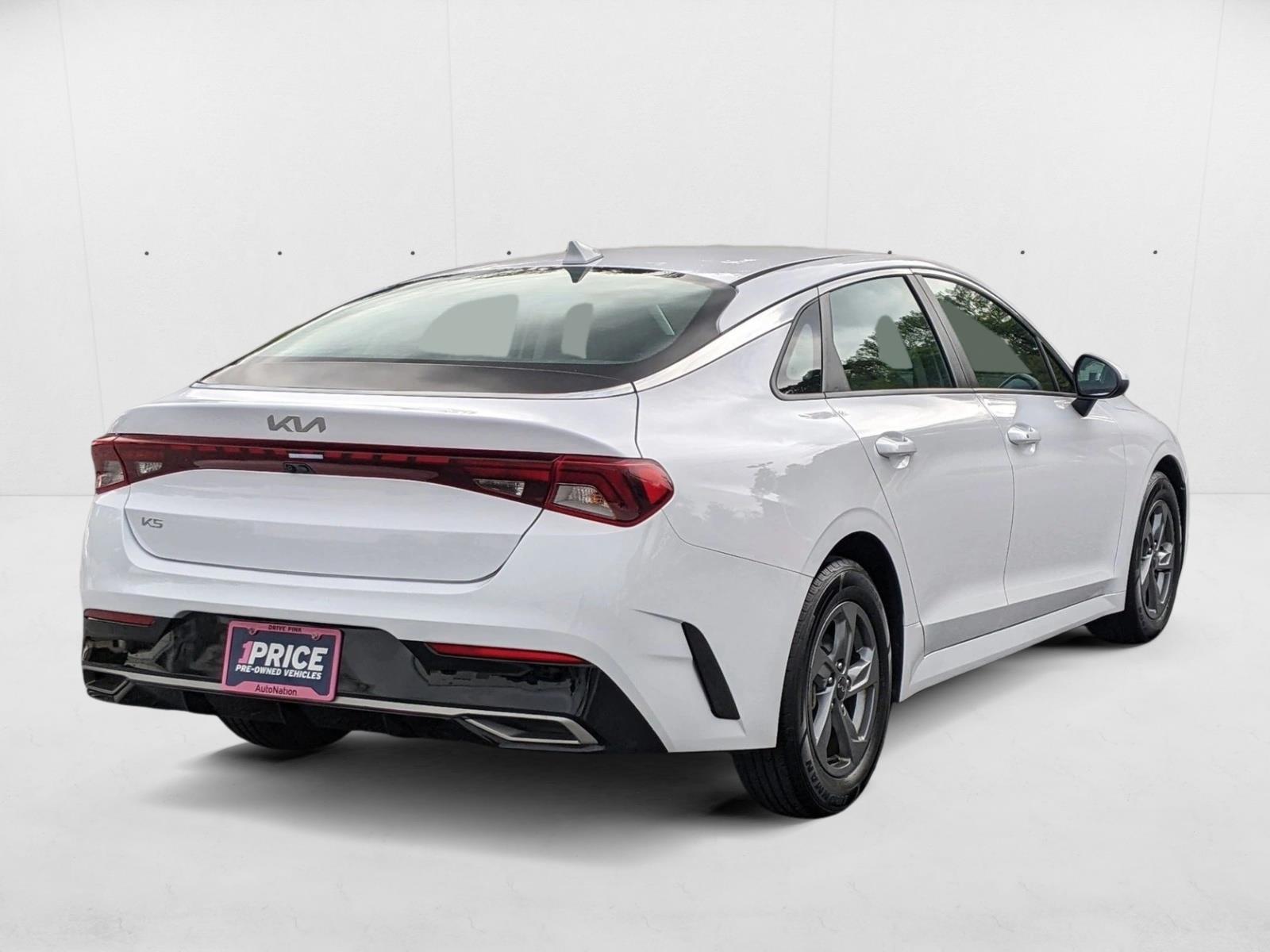 2023 Kia K5 LXS photo 5