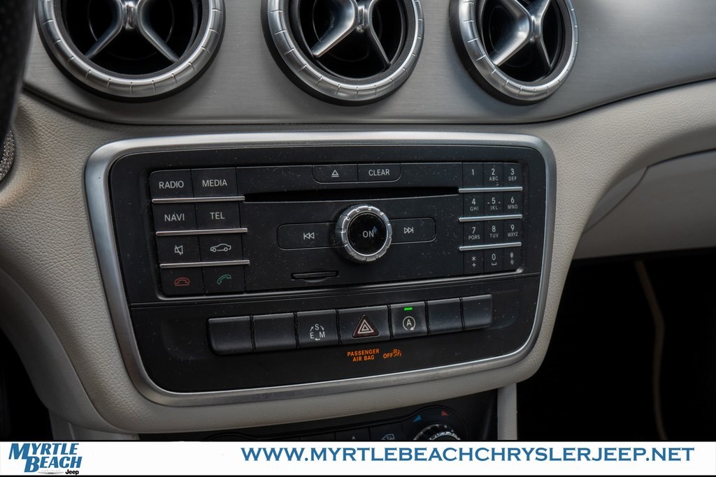 2015 Mercedes Benz CLA 250 photo 20