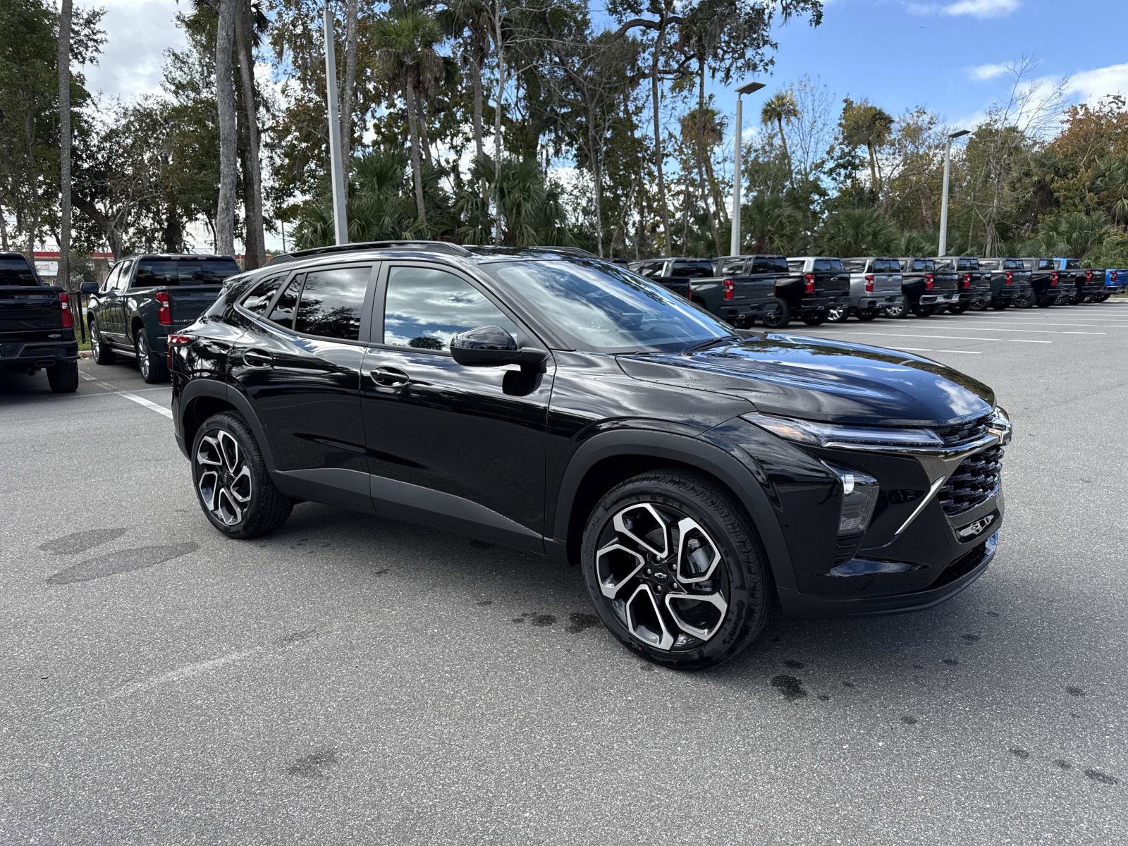 2026 Chevrolet Trax RS's photo