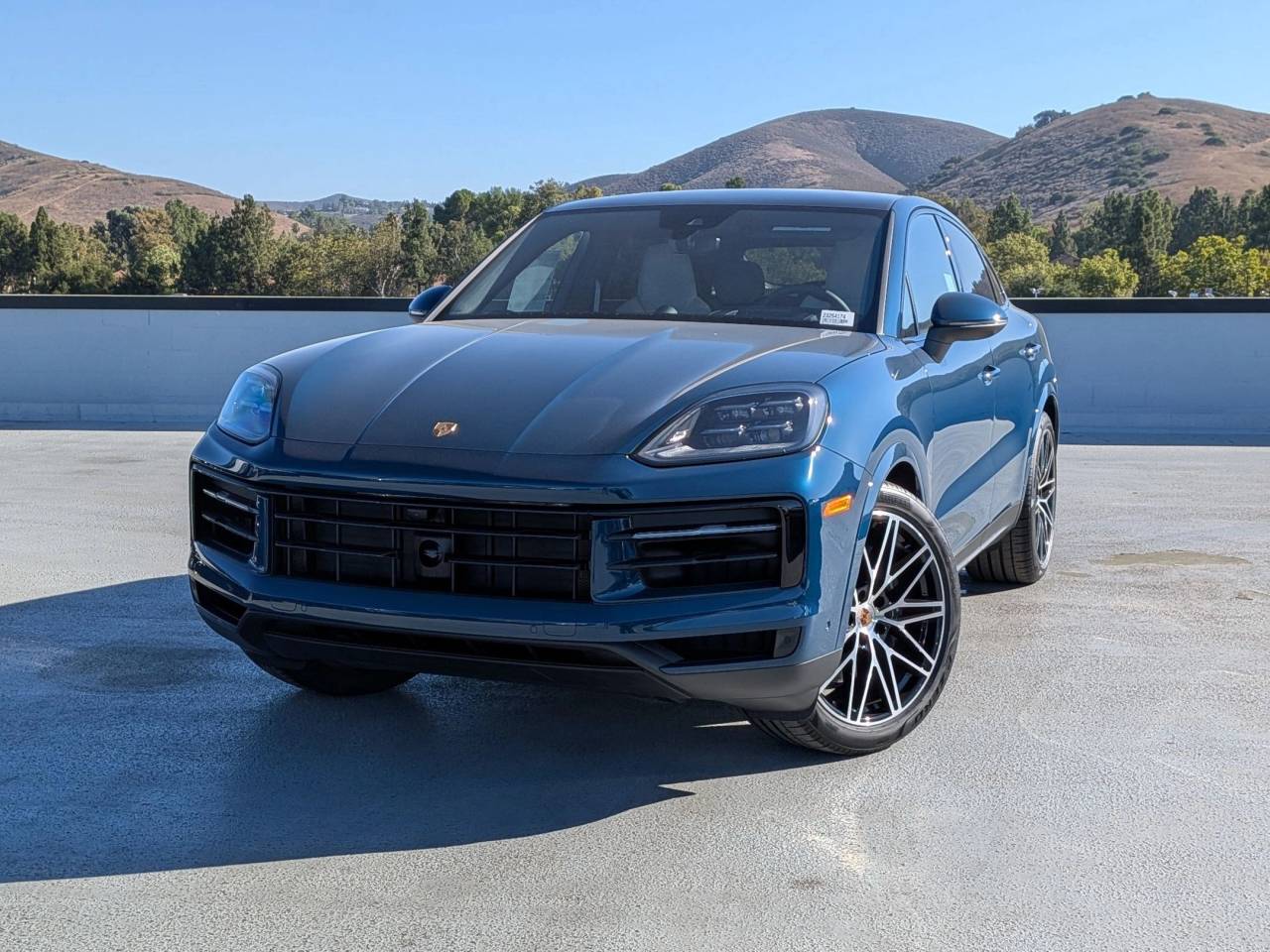 2025 Porsche Cayenne Coup Base's photo