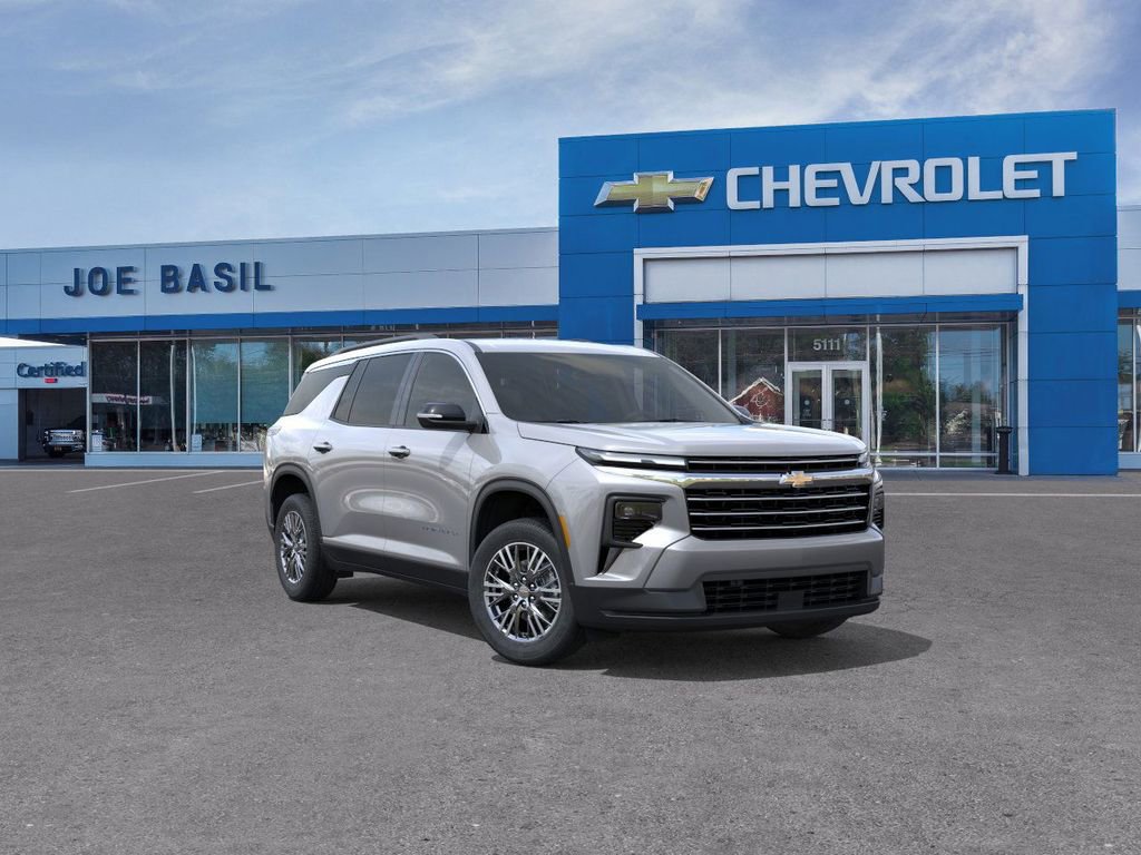 2026 Chevrolet Traverse LT's photo