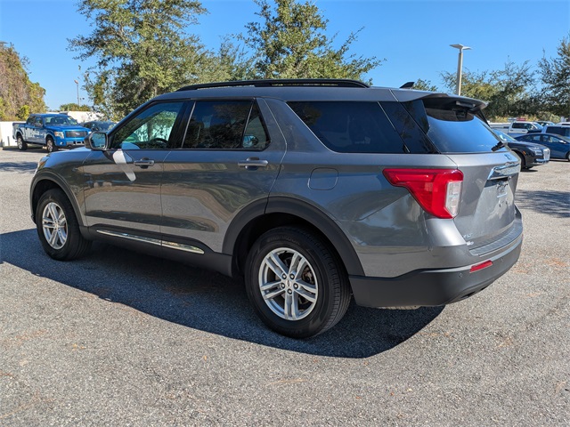 2022 Ford Explorer XLT photo 4