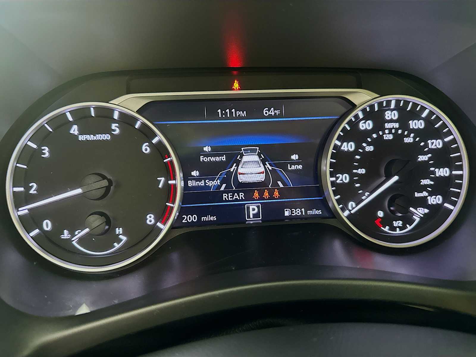 2024 Nissan Sentra SV photo 9