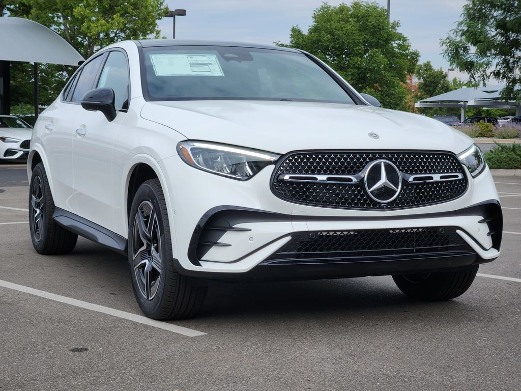 2026 Mercedes-Benz GLC Coupe GLC 300's photo